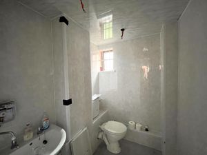 Photo 8- click for photo gallery